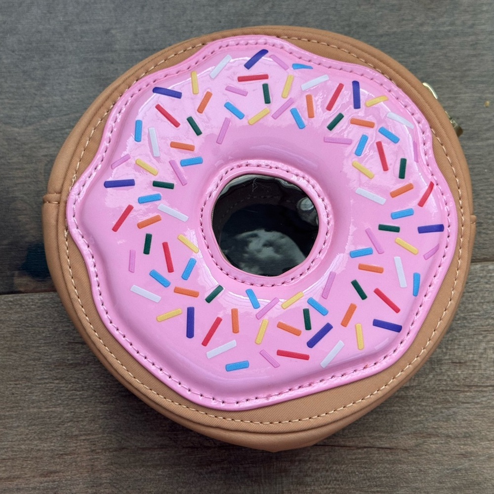 NWOT - Stoney Clover Lane + Dunkin’ Donut Pouch - Picture 3 of 7